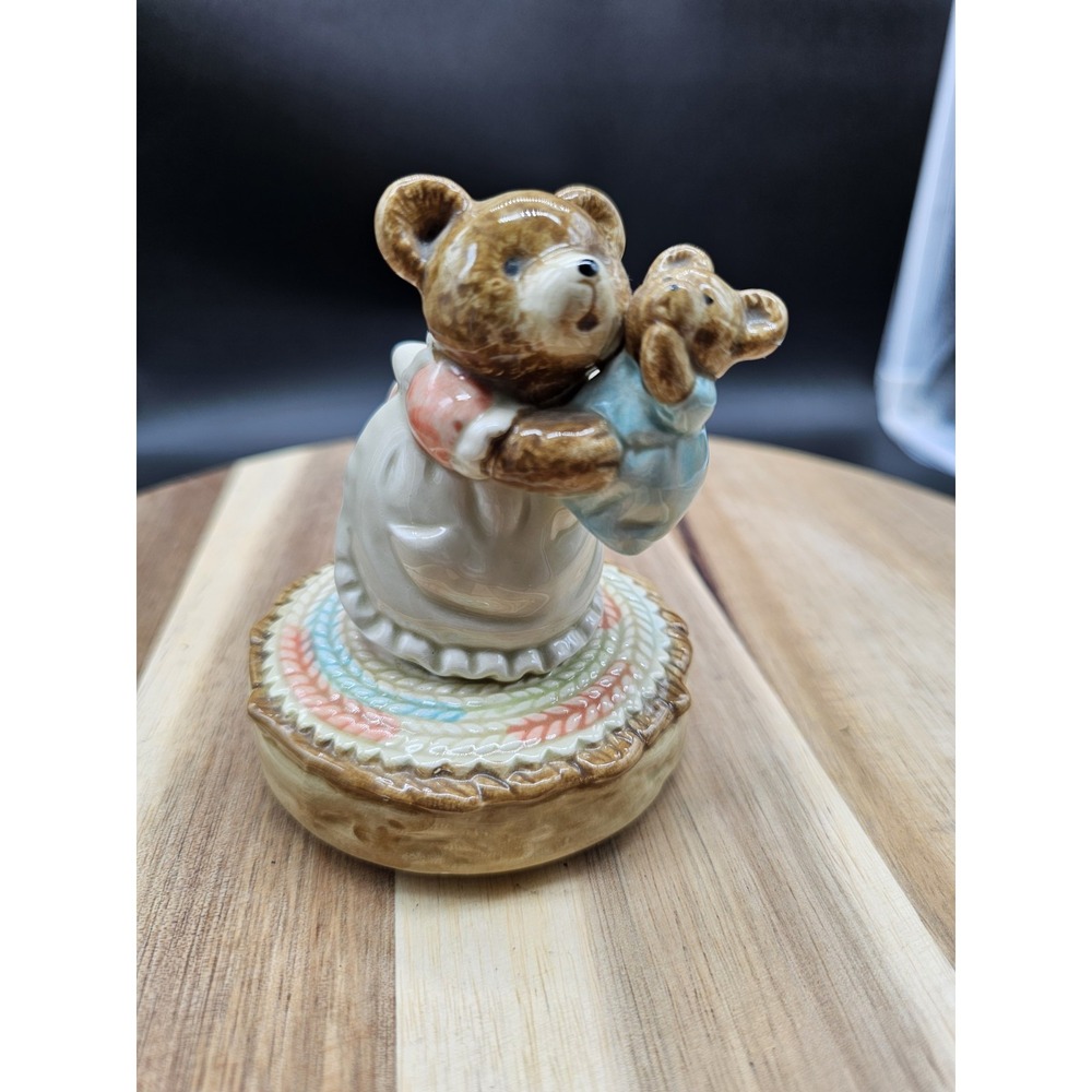 Vintage Otagiri Japan Music Box  Mama Bear Baby Bear Brahms Lullaby READ‎ DESCR